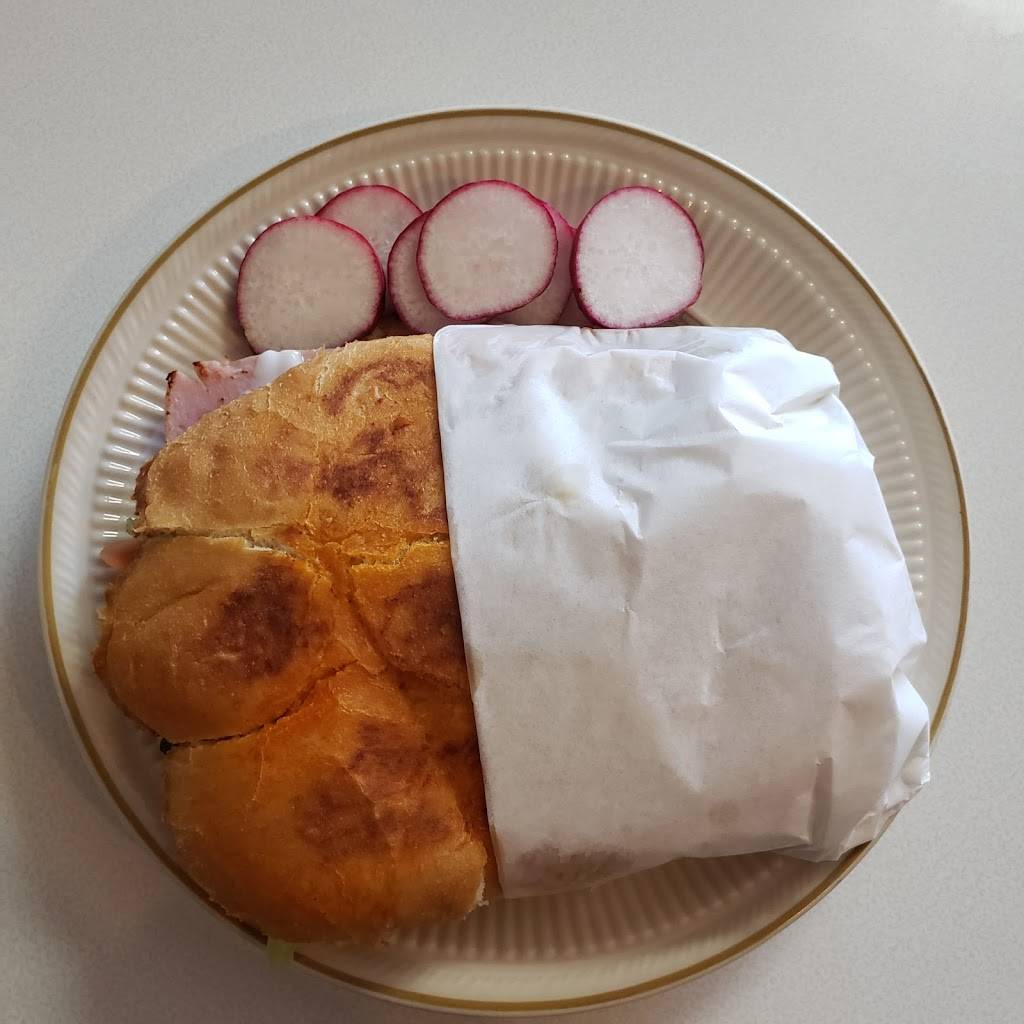 Mi Ranchito Restaurant | restaurant | 2912 E Anaheim St, Long Beach, CA 90804, USA | 5624344546 OR +1 562-434-4546