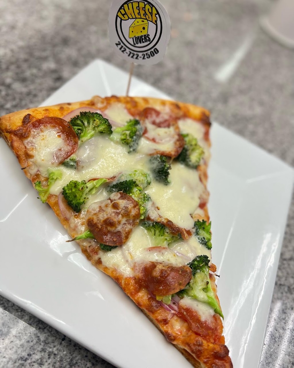 Cheese Lovers | restaurant | 2166 3rd Ave, New York, NY 10035, USA | 2127227252 OR +1 212-722-7252