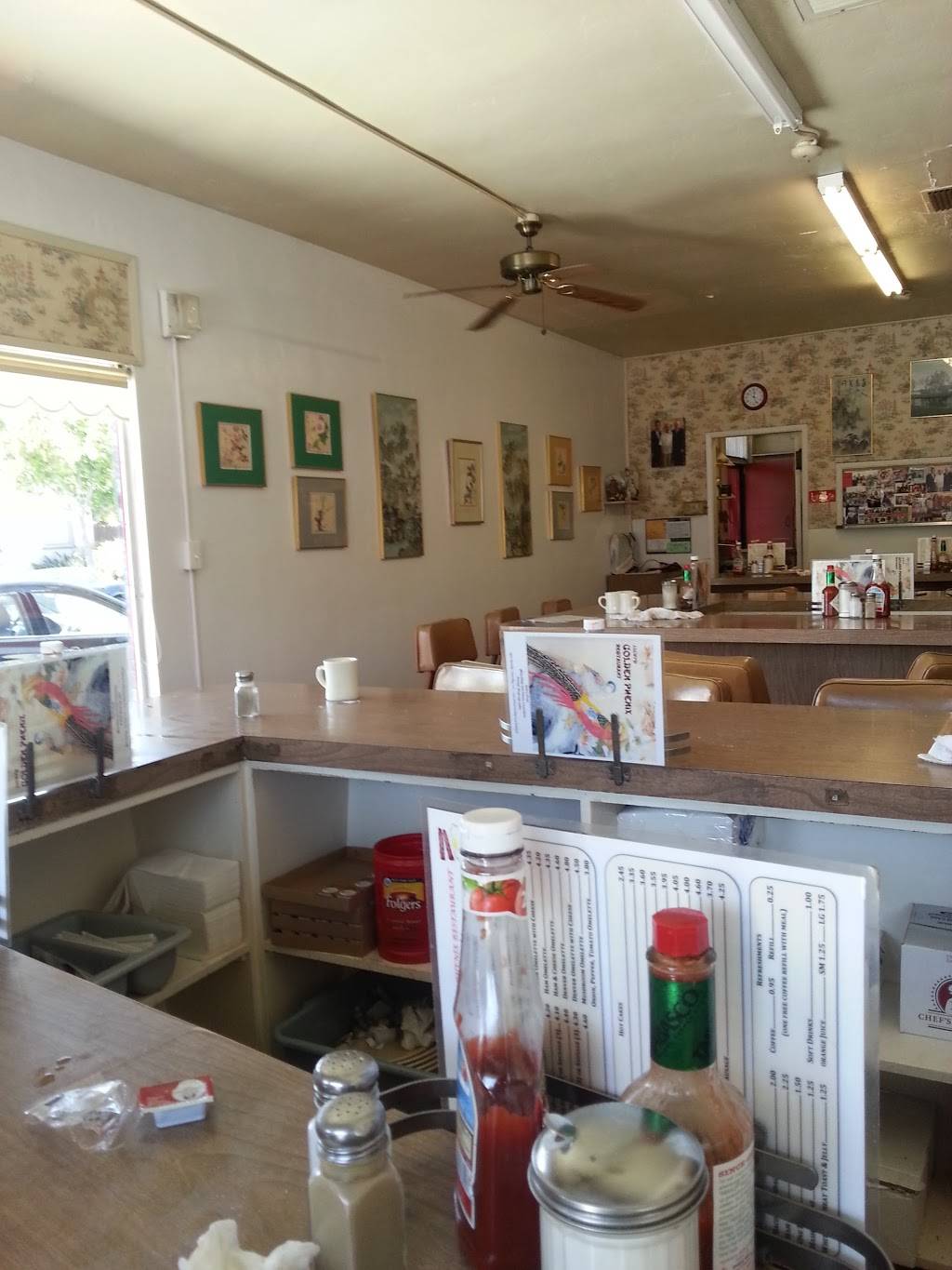 Luckys Golden Phoenix | restaurant | San Diego, CA 92104, USA | 6192972760 OR +1 619-297-2760