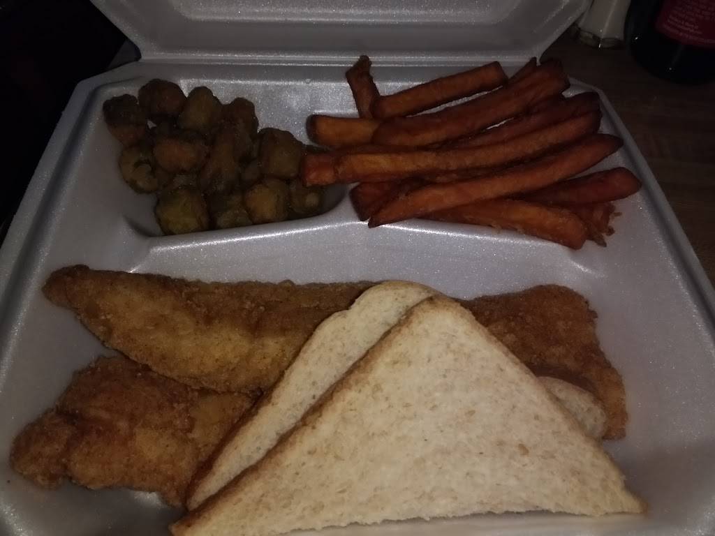 James Fish & Chicken | restaurant | 905 S Wayne St, Milledgeville, GA 31061, USA | 4784538696 OR +1 478-453-8696