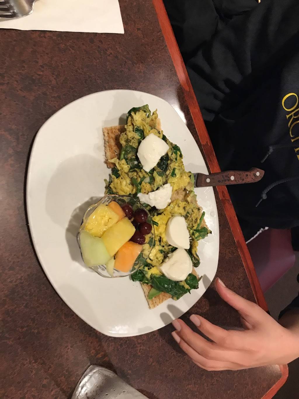 Katies Kitchen | meal takeaway | 623 N Wolf Rd, Des Plaines, IL 60016, USA | 8478033544 OR +1 847-803-3544