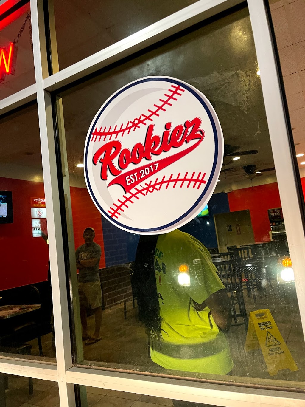 Rookiez Wingz | restaurant | 1047 Jeff Rd NW, Huntsville, AL 35806, USA | 2568019949 OR +1 256-801-9949