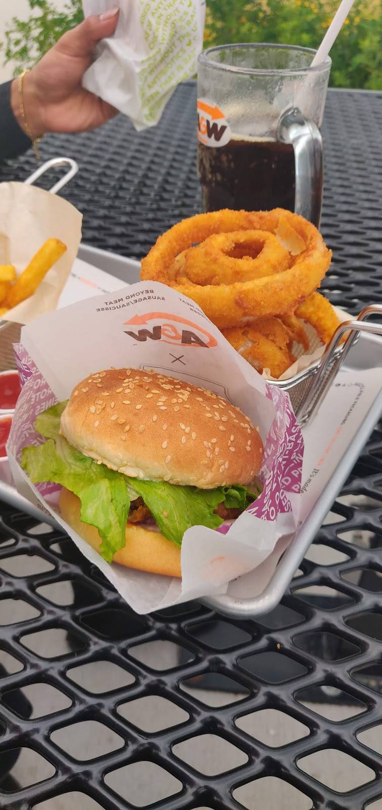 Burrito Boyz | restaurant | 6795 Airport Rd Unit A-4, Mississauga, ON L4V 1E6, Canada | 9056732699 OR +1 905-673-2699