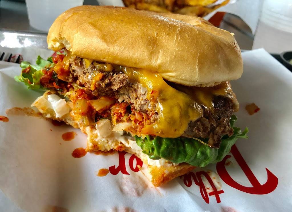 The Burger Joint | restaurant | 2703 Montrose Blvd, Houston, TX 77006, USA | 2819742889 OR +1 281-974-2889