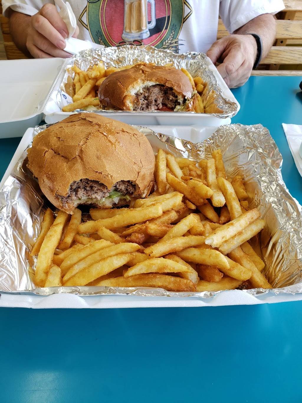 Shorts Deli | restaurant | 2351 Stannards Rd, Wellsville, NY 14895, USA | 5855936919 OR +1 585-593-6919