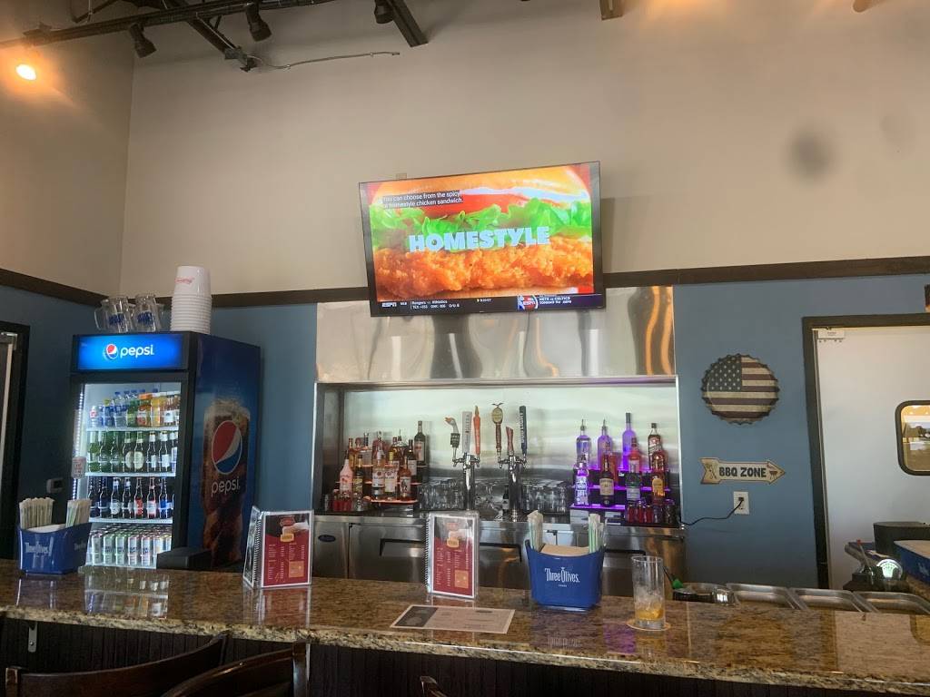 Shiners | restaurant | 134 W Ruby St, Tavares, FL 32778, USA | 3526095062 OR +1 352-609-5062