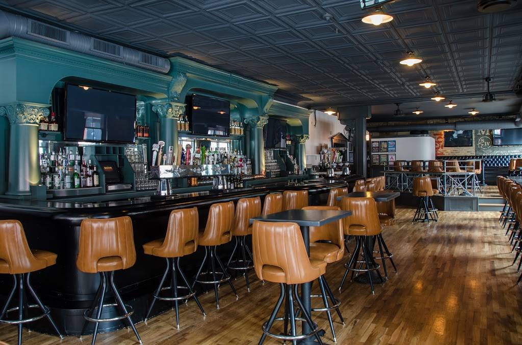 Brownstone | restaurant | 3937 N Lincoln Ave, Chicago, IL 60613, USA | 7735283700 OR +1 773-528-3700