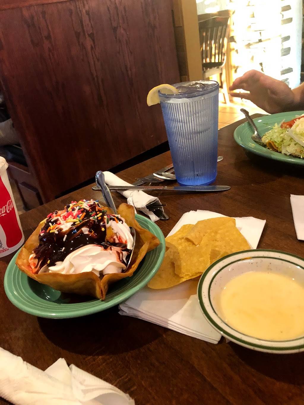 El Salto Restaurant | restaurant | 8816 Waltham Woods Rd, Parkville, MD 21234, USA | 4106683980 OR +1 410-668-3980