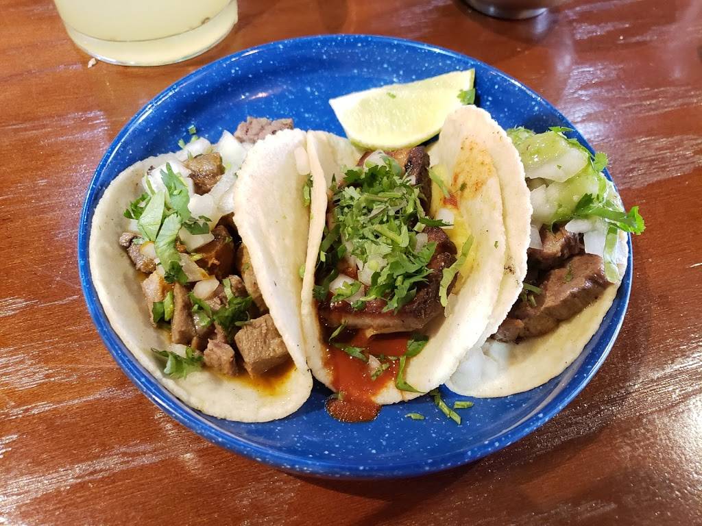 tKila Latin Kitchen & Bar | restaurant | 42010 Village Center Plaza #170, Aldie, VA 20105, USA | 7033275490 OR +1 703-327-5490