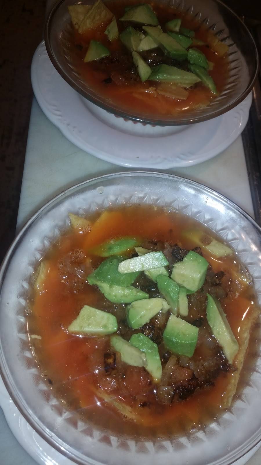 El Chilmole | restaurant | 21 E Market St, Georgetown, DE 19947, USA | 3028584588 OR +1 302-858-4588