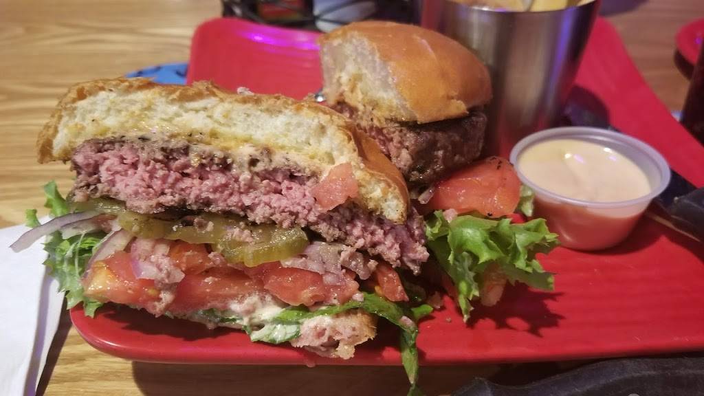 Top Gun Bar and Grill | restaurant | 16807 103rd Ave E, South Hill, WA 98374, USA | 2538480555 OR +1 253-848-0555