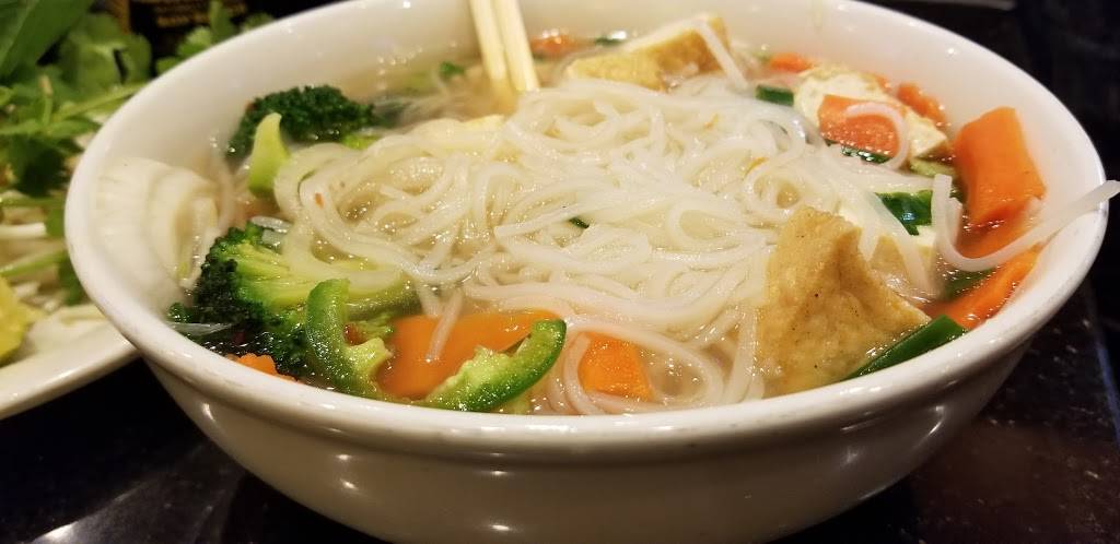 Pho Xpress | restaurant | 310 E Round Grove Rd #100, Lewisville, TX 75067, USA | 4697633299 OR +1 469-763-3299