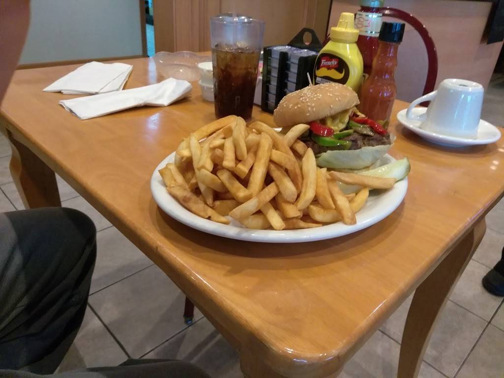 Granmas House of Pancakes | restaurant | 45817 Mound Rd, Shelby Charter Twp, MI 48317, USA | 5863236441 OR +1 586-323-6441