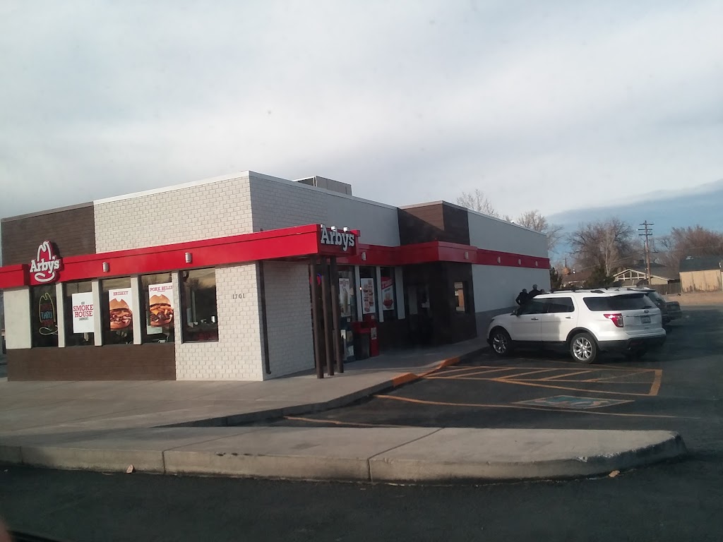 Arbys | meal takeaway | 1701 E Main St, Montrose, CO 81401, USA | 9702404277 OR +1 970-240-4277