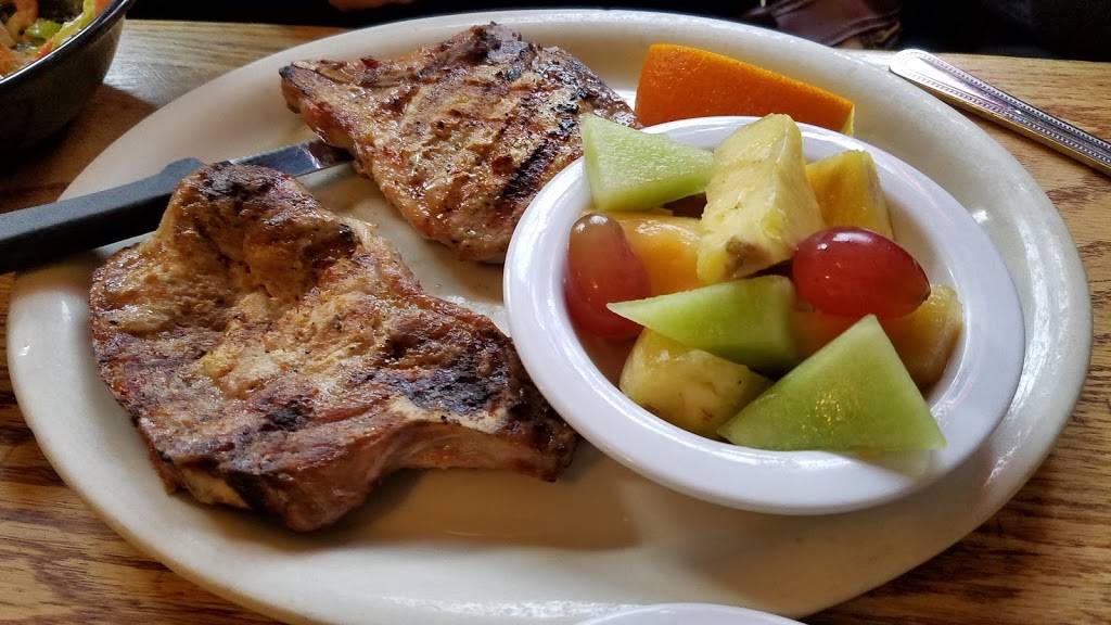 The Bear House Family Restaurant | restaurant | 23420 Crest Forest Dr, Crestline, CA 92325, USA | 9093388100 OR +1 909-338-8100