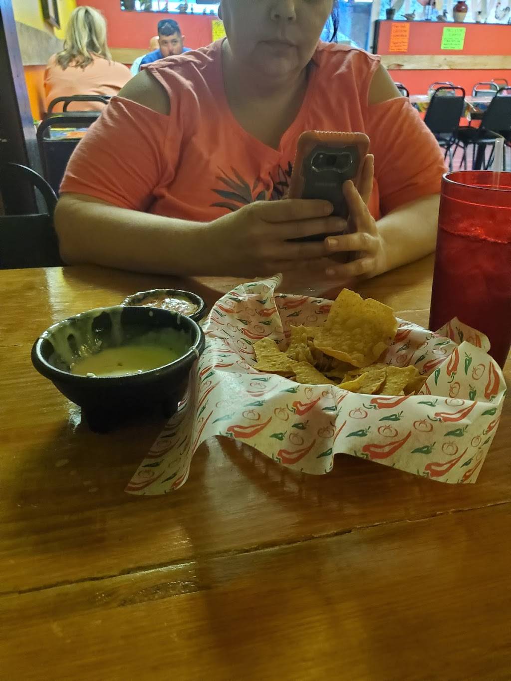 La Fiesta Mexican Grill | restaurant | 841 Pennsylvania Ave, Hartshorne, OK 74547, USA | 9182974017 OR +1 918-297-4017