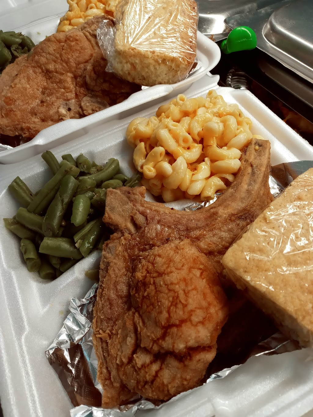 Cottons Kitchen | restaurant | 305 Pine St, Leesburg, FL 34748, USA | 3524600674 OR +1 352-460-0674