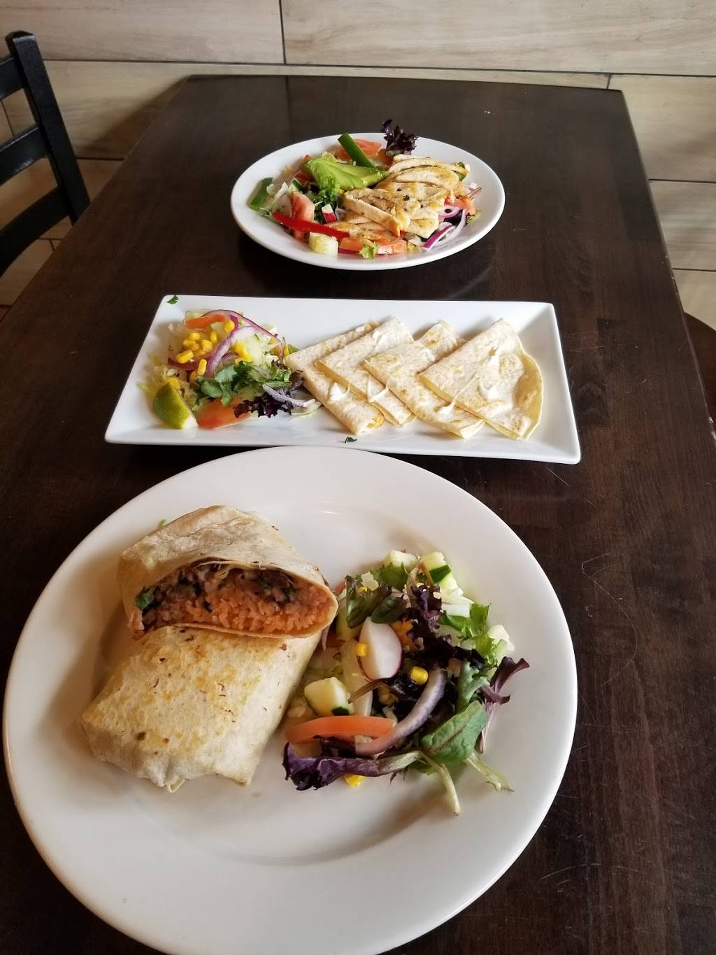 B.k burrito mexican grill | restaurant | 3912 Fort Hamilton Pkwy, Brooklyn, NY 11218, USA | 7183956597 OR +1 718-395-6597