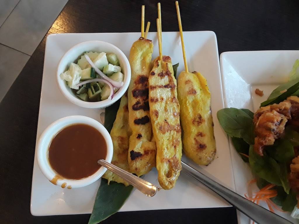 Sai Varee | Thai Cuisine | restaurant | 7485 Rush River Dr, Sacramento, CA 95831, USA | 9164227701 OR +1 916-422-7701