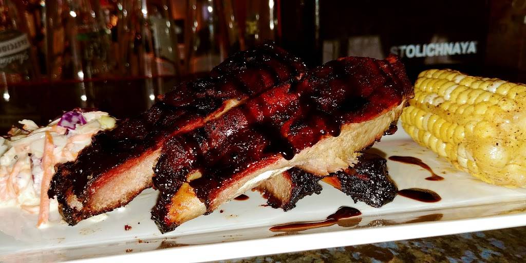 Rasos Bar and Grille | restaurant | 209 Mystic Ave, Medford, MA 02155, USA | 7813962001 OR +1 781-396-2001