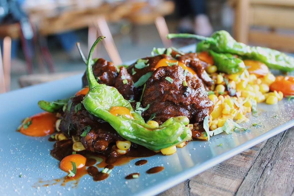 Town Hall Restaurant Jacksonville | restaurant | 2012 San Marco Blvd, Jacksonville, FL 32207, USA | 9043980726 OR +1 904-398-0726