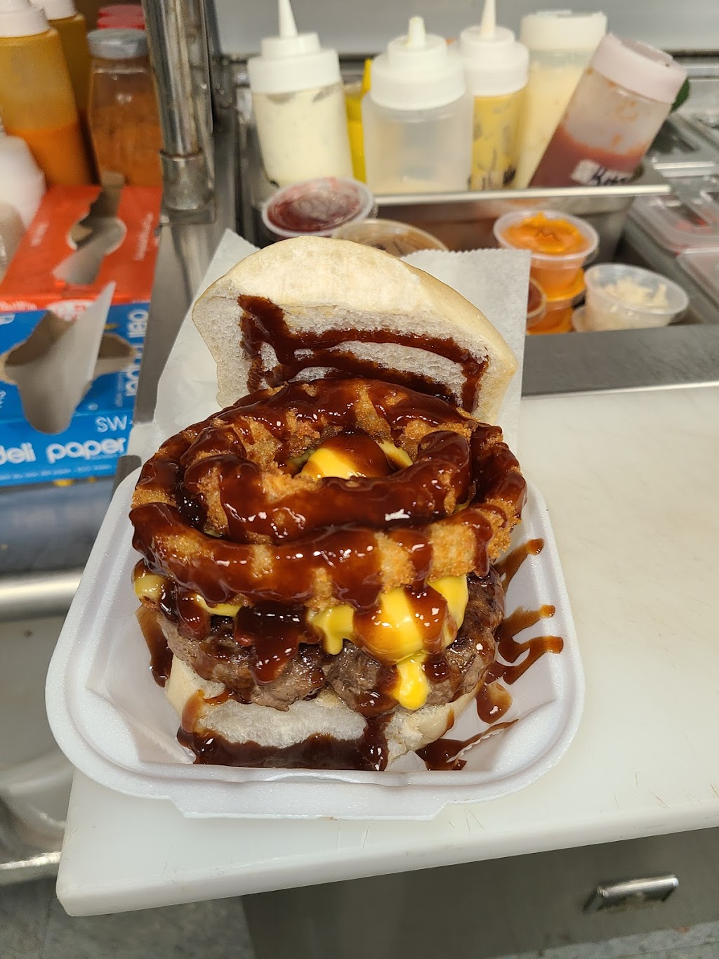 Marco Polo Pizzeria & Grill | restaurant | 3145 Kensington Ave, Philadelphia, PA 19134, USA | 2154204220 OR +1 215-420-4220