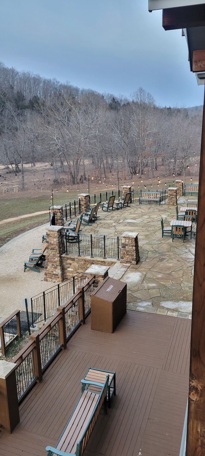 Echo Bluff State Park | restaurant | 34489 Echo Bluff Dr, Eminence, MO 65466, USA | 8559996980 OR +1 855-999-6980