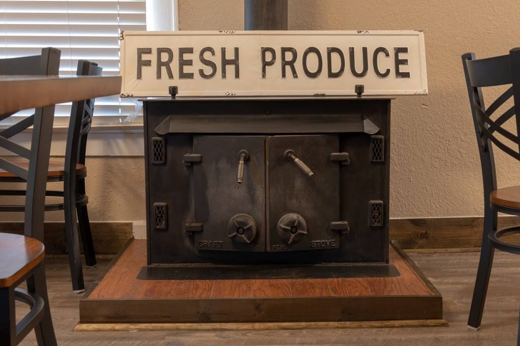 Pennys Beer Garden | restaurant | 1001 Farm to Market 646 Rd N, Dickinson, TX 77539, USA | 8323156263 OR +1 832-315-6263