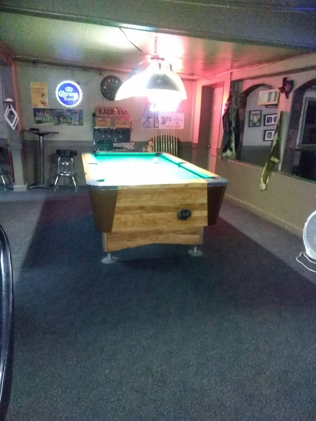 Tricias Rock House | restaurant | 5137 Azle Ave, Fort Worth, TX 76114, USA | 8177409799 OR +1 817-740-9799