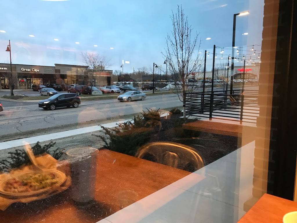 QDOBA Mexican Eats | restaurant | 2380 Health Dr SW, Wyoming, MI 49519, USA | 6165347500 OR +1 616-534-7500