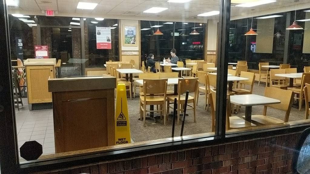 Wendys | restaurant | 475 Rahway Ave, Elizabeth, NJ 07202, USA | 9083523882 OR +1 908-352-3882