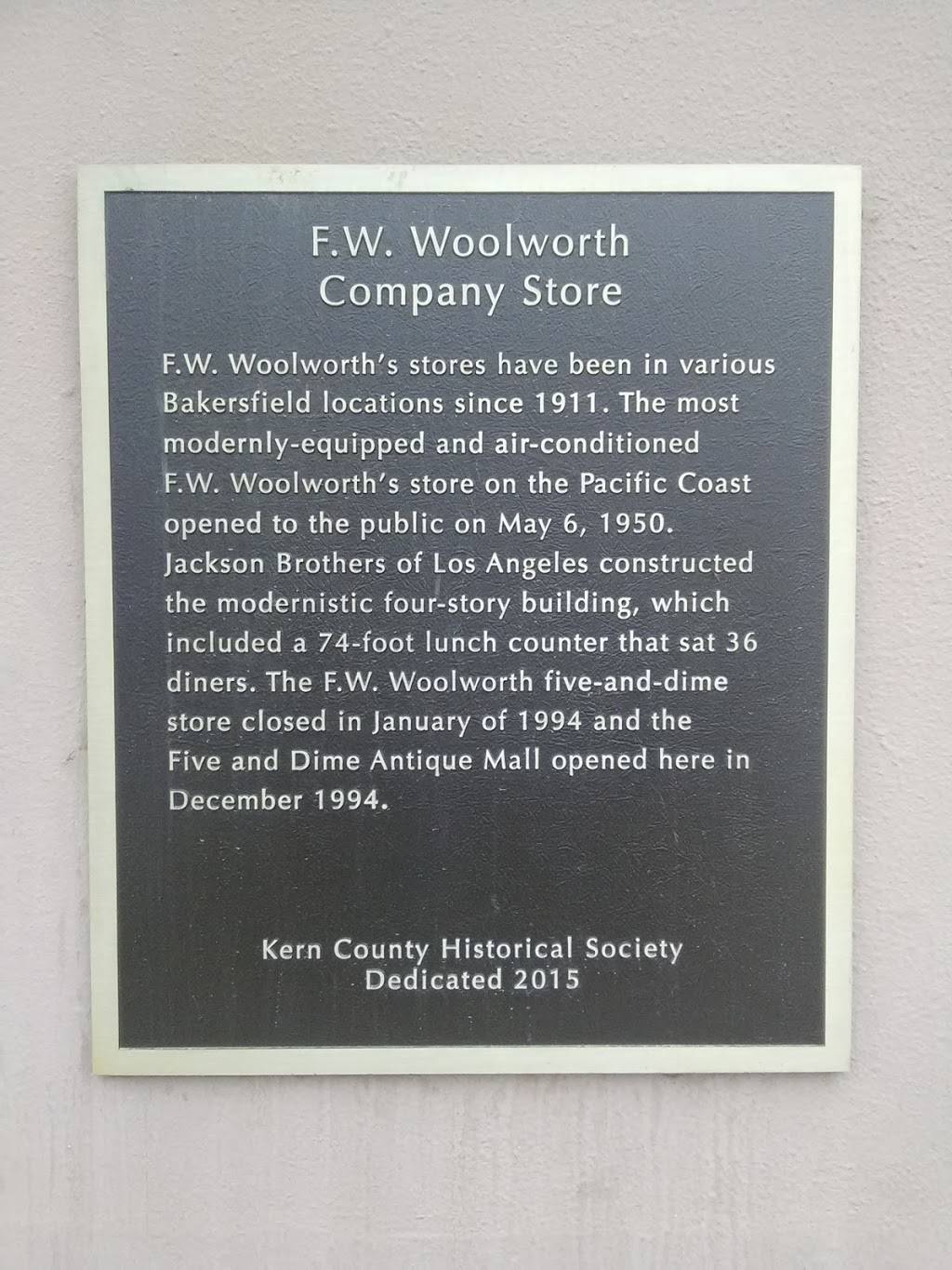 Woolworth Diner | restaurant | 1400 19th St, Bakersfield, CA 93301, USA | 6613210061 OR +1 661-321-0061