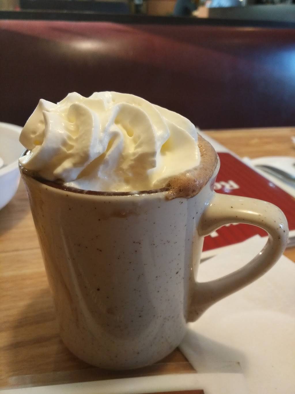 Jordans Family Restaurant | restaurant | 7031 Michigan Ave, Detroit, MI 48210, USA | 3138438830 OR +1 313-843-8830