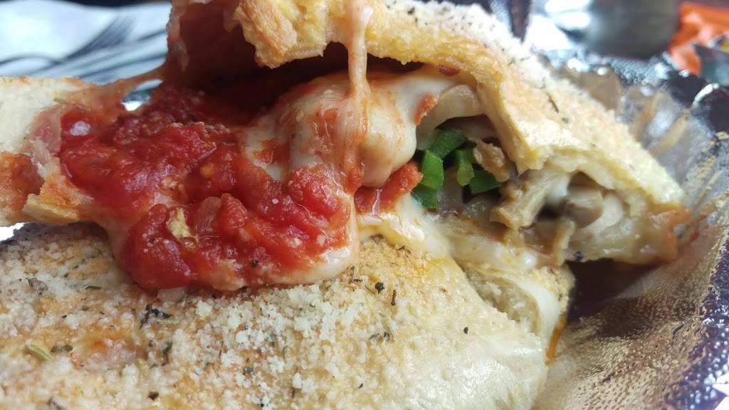 Nonas Pizza | restaurant | 110 S Main St, Accident, MD 21520, USA | 3017551800 OR +1 301-755-1800