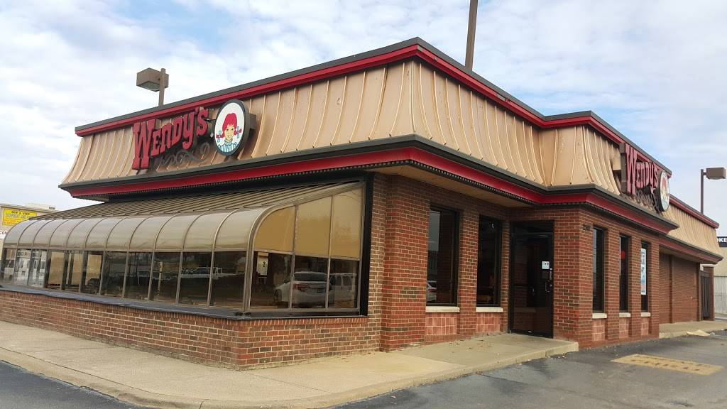 Wendys | restaurant | 2507 Royal Ln, Dallas, TX 75229, USA | 9722419224 OR +1 972-241-9224