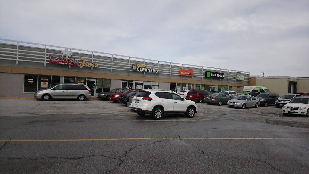 Caribbean Heat 2 | restaurant | 1530 Albion Rd, Etobicoke, ON M9V 1B4, Canada | 4166402371 OR +1 416-640-2371