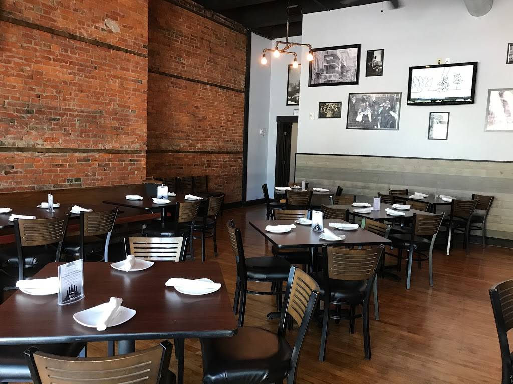 Coles Public House | restaurant | 209 S Main St, Amherst, OH 44001, USA | 4409847432 OR +1 440-984-7432