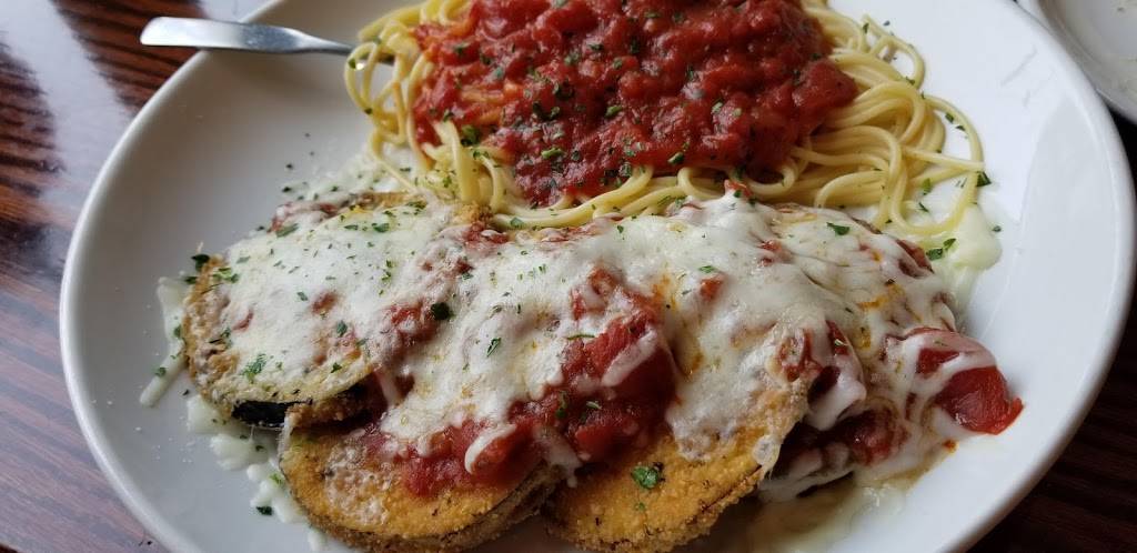 Olive Garden Italian Restaurant | meal takeaway | 6355 Meadows Rd, Lake Oswego, OR 97035, USA | 5036843160 OR +1 503-684-3160