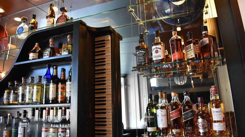 BLU Plate | restaurant | 45 E Market St, Akron, OH 44308, USA | 3302521190 OR +1 330-252-1190