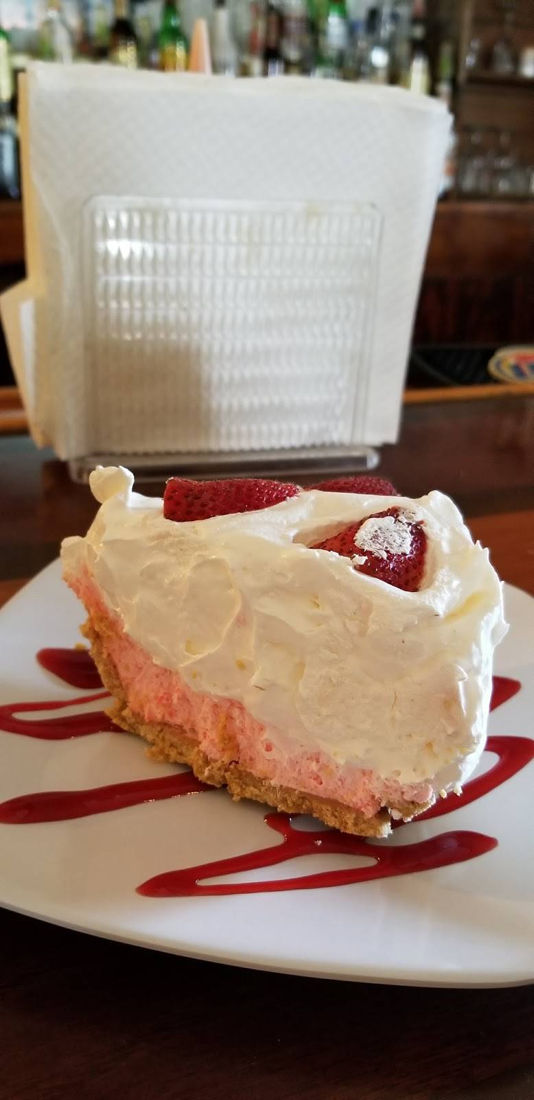 Lantern Pub Family Restaurant | restaurant | 607 E Main St, Ashley, IL 62808, USA | 6184852342 OR +1 618-485-2342