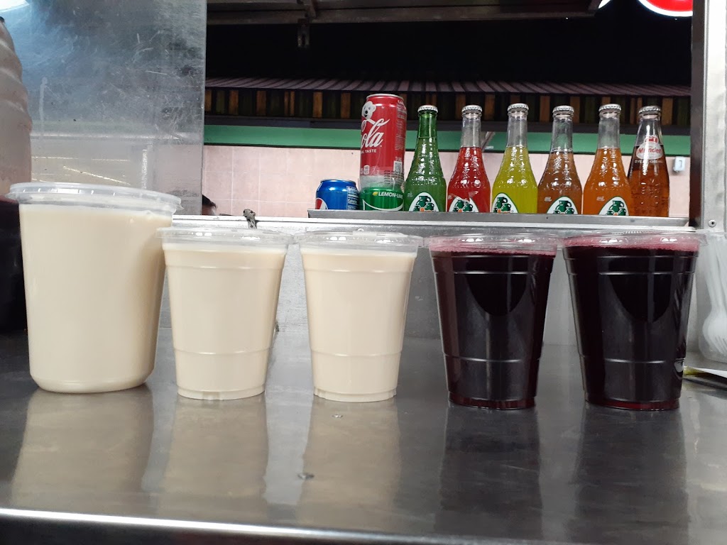 Tacos Carmelita parientes food truck | restaurant | 373-301 75th St, Brooklyn, NY 11209, USA | 9175303877 OR +1 917-530-3877