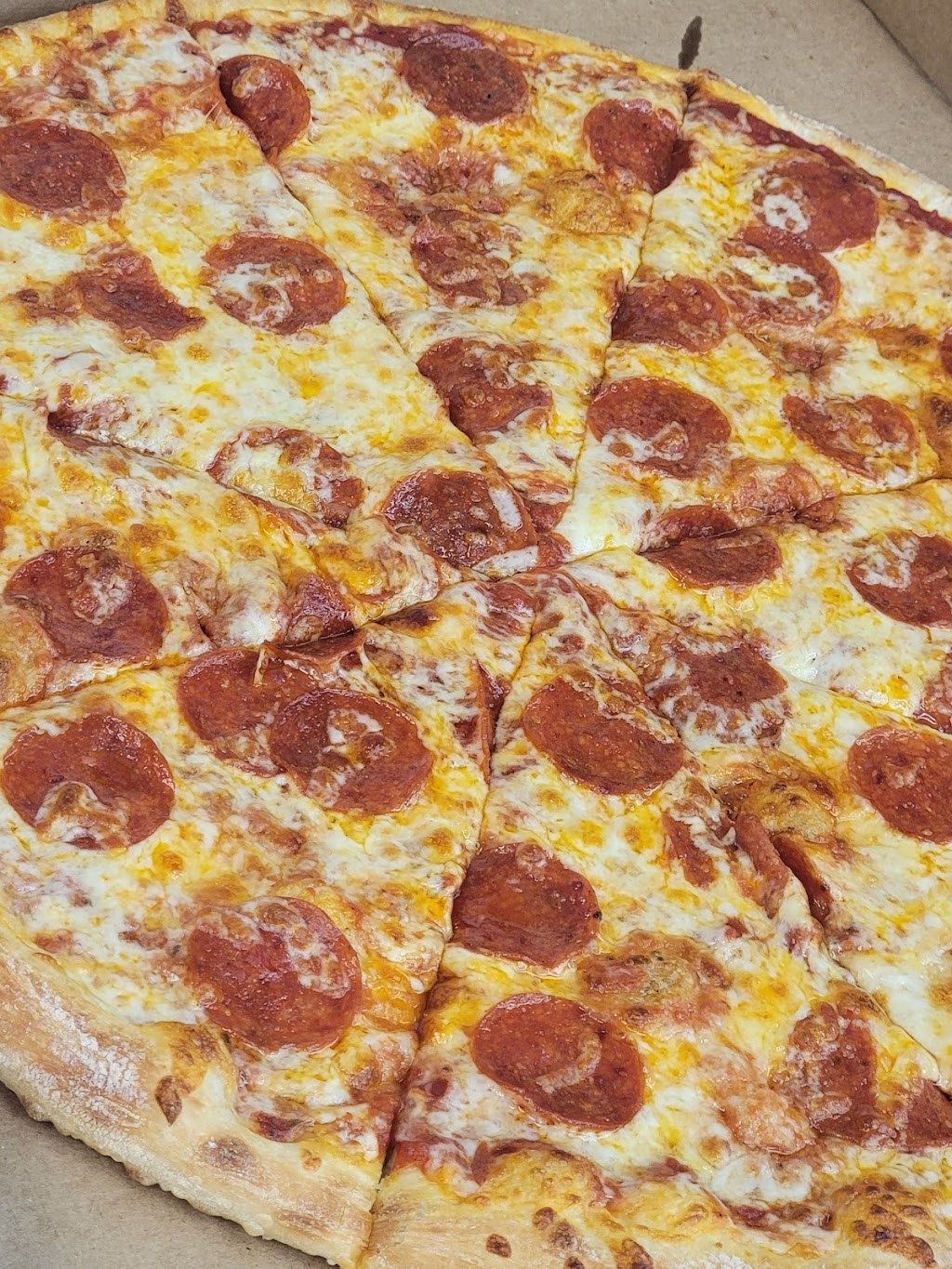 New York Deli/Boost Mobile | restaurant | 1008 Great Bridge Blvd, Chesapeake, VA 23320, USA | 7575471430 OR +1 757-547-1430