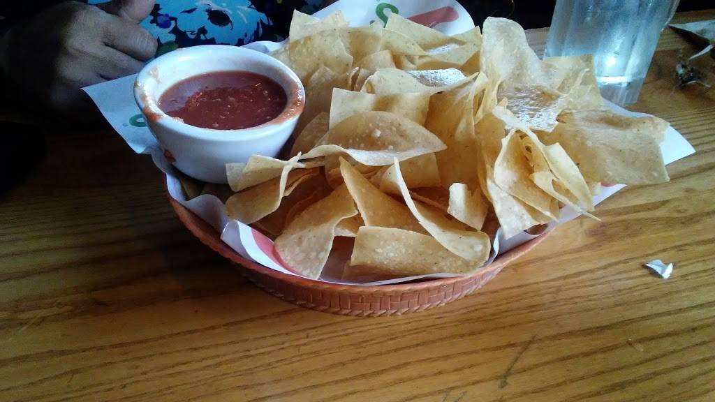 Chilis Grill & Bar | restaurant | 4115 S Medford Dr, Lufkin, TX 75901, USA | 9366336800 OR +1 936-633-6800