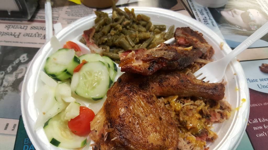 Buckys Bar-B-Q | restaurant | 1700 Roper Mountain Road, Greenville, SC 29615, USA | 8643290054 OR +1 864-329-0054