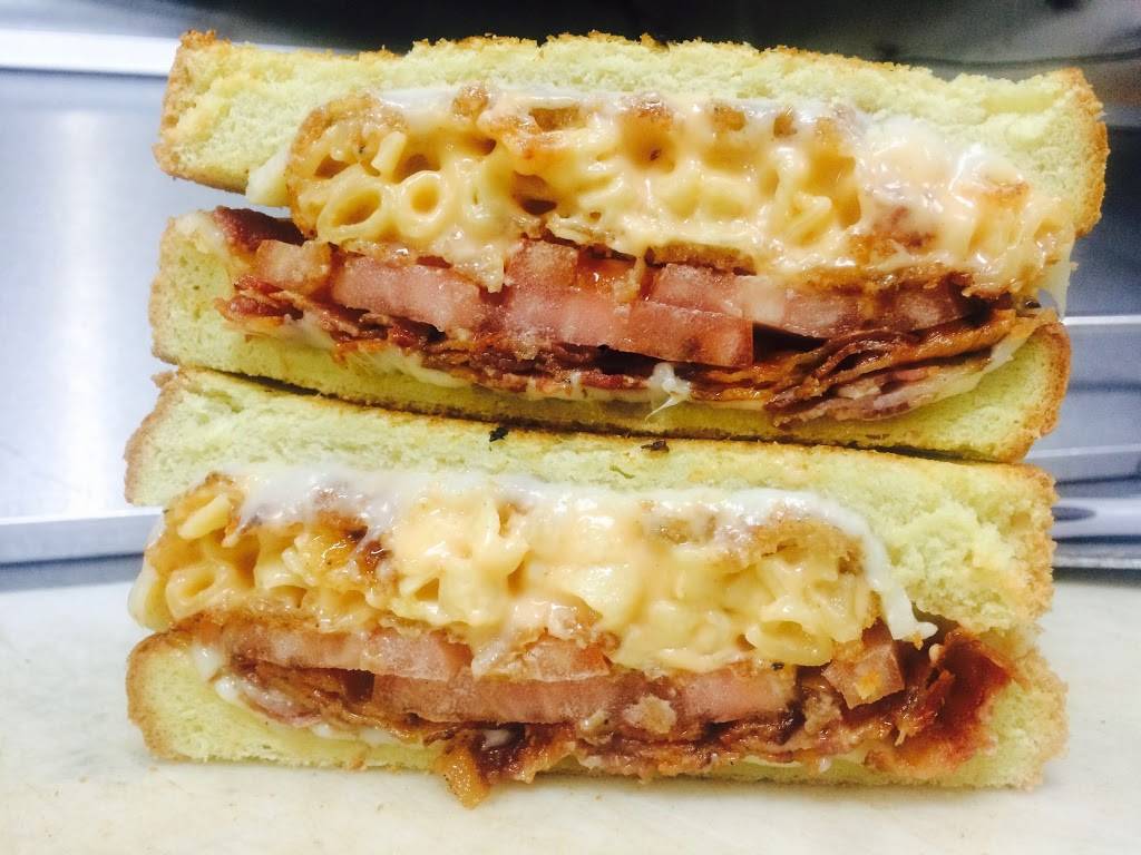 CARS: Sandwiches & Shakes | restaurant | 114 E Main St, Ramsey, NJ 07446, USA | 2018718600 OR +1 201-871-8600