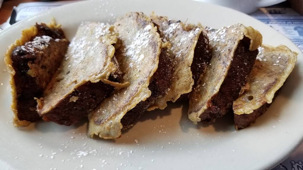 Village Restaurant | restaurant | 74 S Main St, Hardwick, VT 05843, USA | 8024725701 OR +1 802-472-5701