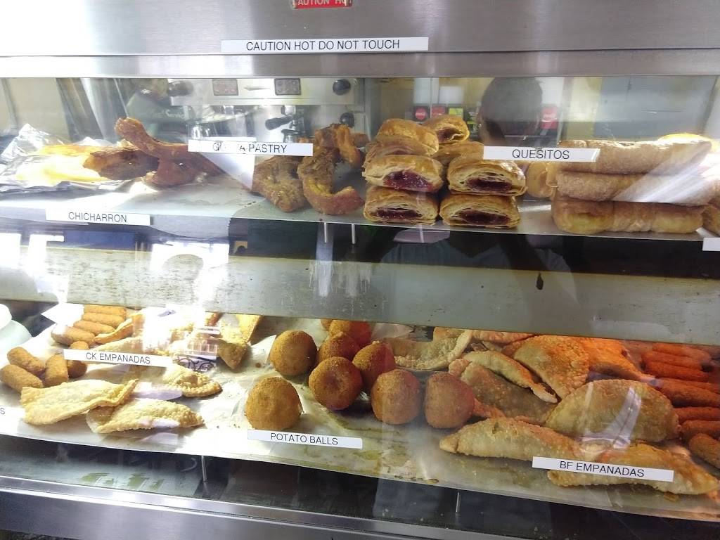 Cubans on the Run | meal takeaway | 2956 US-17, Casselberry, FL 32707, USA | 4073392272 OR +1 407-339-2272