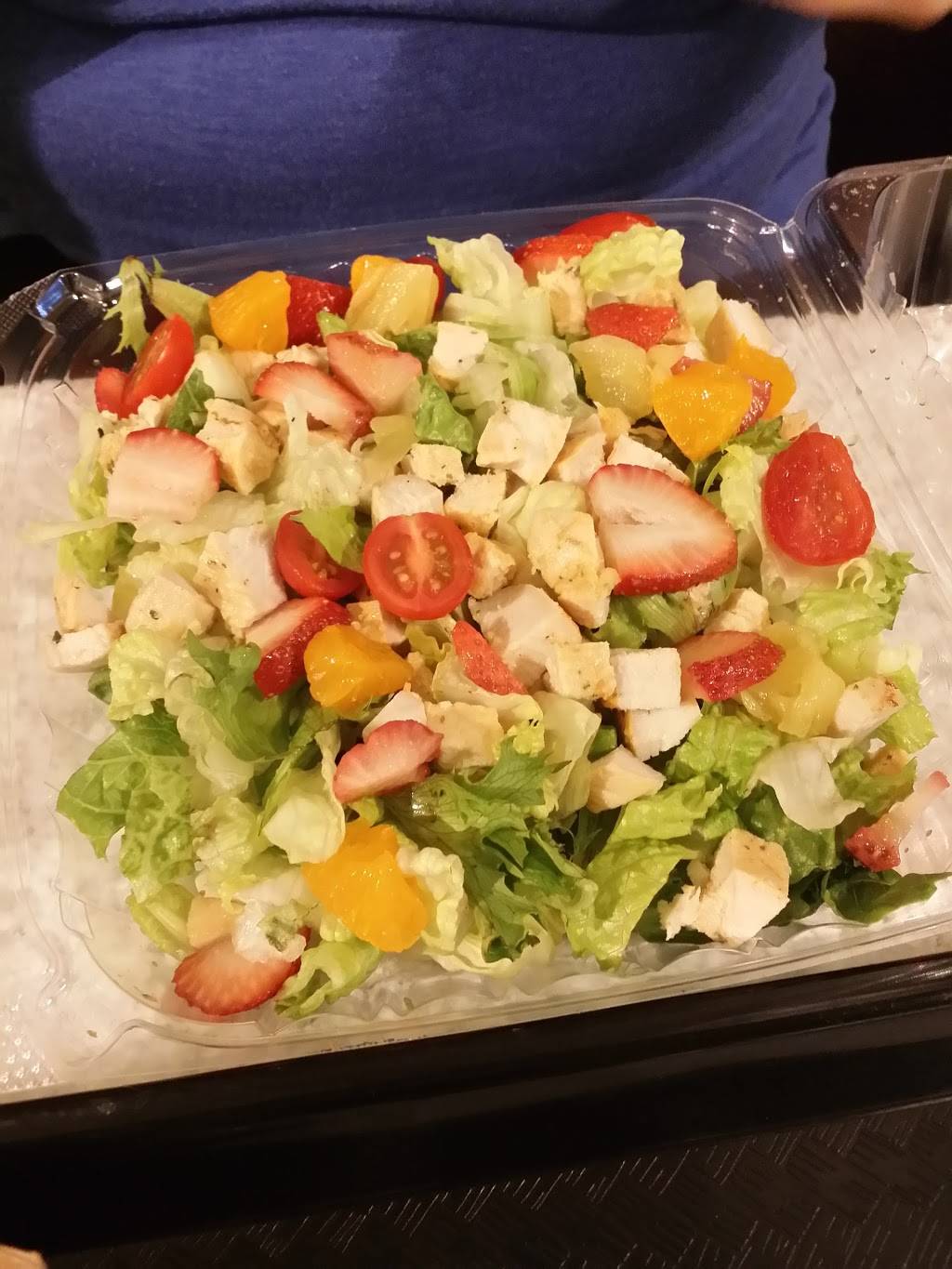 BOZS Burger Bistro | restaurant | 3101 St Paul St, Baltimore, MD 21218, USA | 4108891718 OR +1 410-889-1718