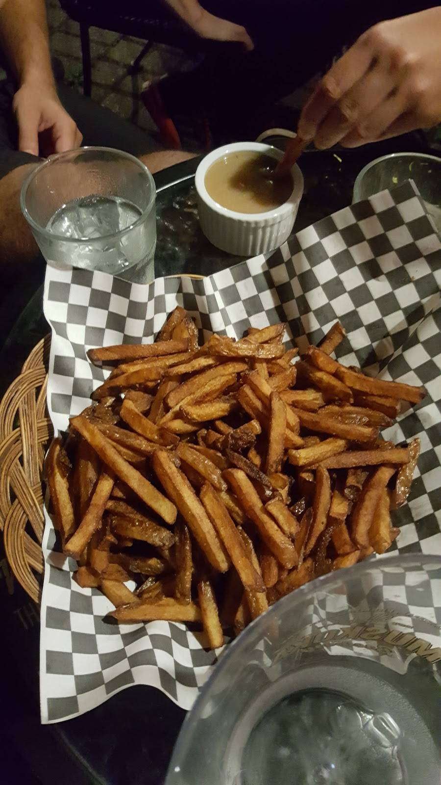 The Old Nick | restaurant | 123 Danforth Ave, Toronto, ON M4K 1N2, Canada | 4164615546 OR +1 416-461-5546