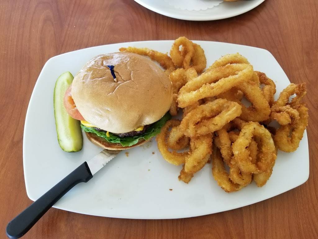 The Broken Yolk Cafe | restaurant | 78430 CA-111, La Quinta, CA 92253, USA | 7607779655 OR +1 760-777-9655